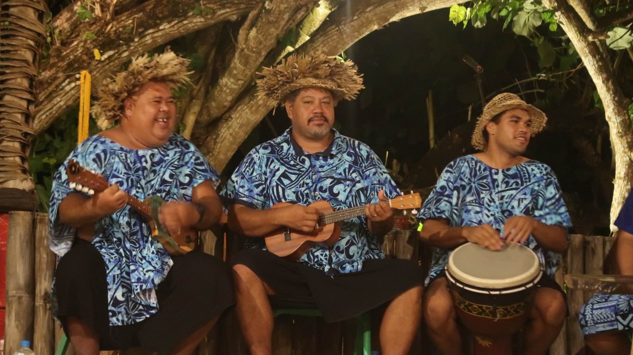 054 Tuamotu - Tahiti